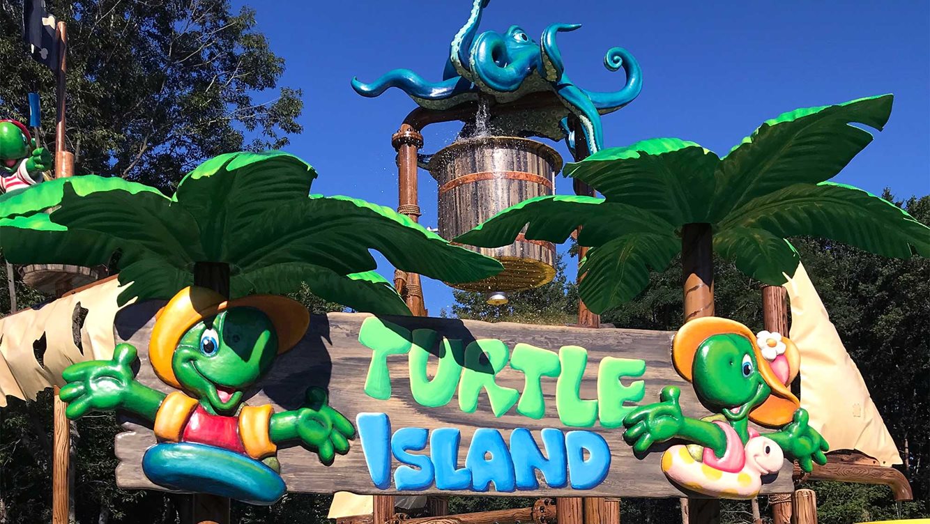 Waterspeelpark Splesj Molecaten Park Bosbad Hoeven Turtle Island 02