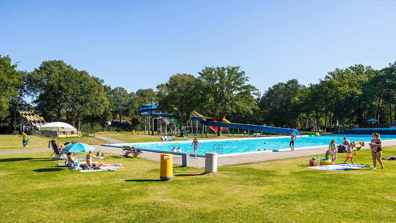 Waterspeelpark Splesj Molecaten Park Bosbad Hoeven 04 zonneveld